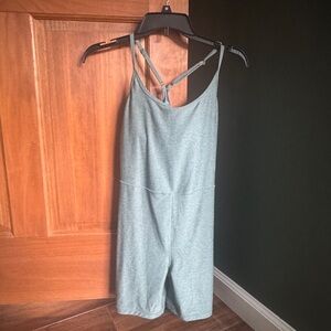 Old Navy Active Gray Top